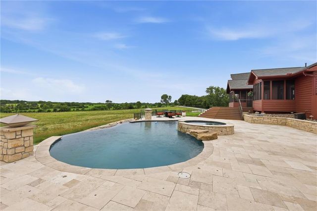 5805 Malcolm Lake Road, Edgerton, MO 64444