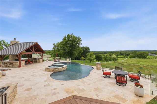 5805 Malcolm Lake Road, Edgerton, MO 64444