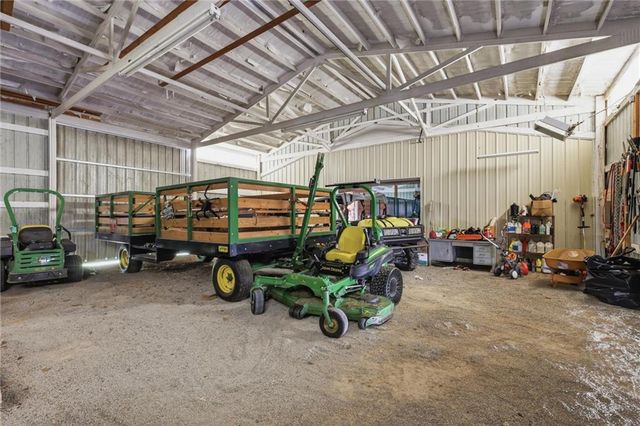 5805 Malcolm Lake Road, Edgerton, MO 64444