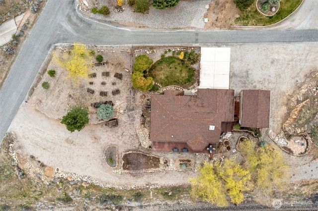 7491 Pot O Gold Lane, Wenatchee, WA 98801