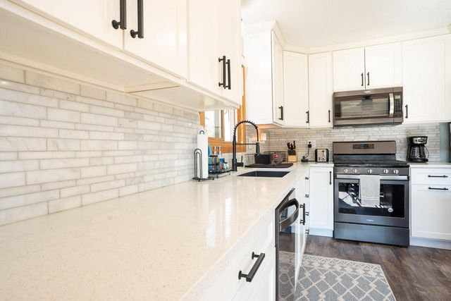 9680 Idell AVENUE, Sparta, WI 54656