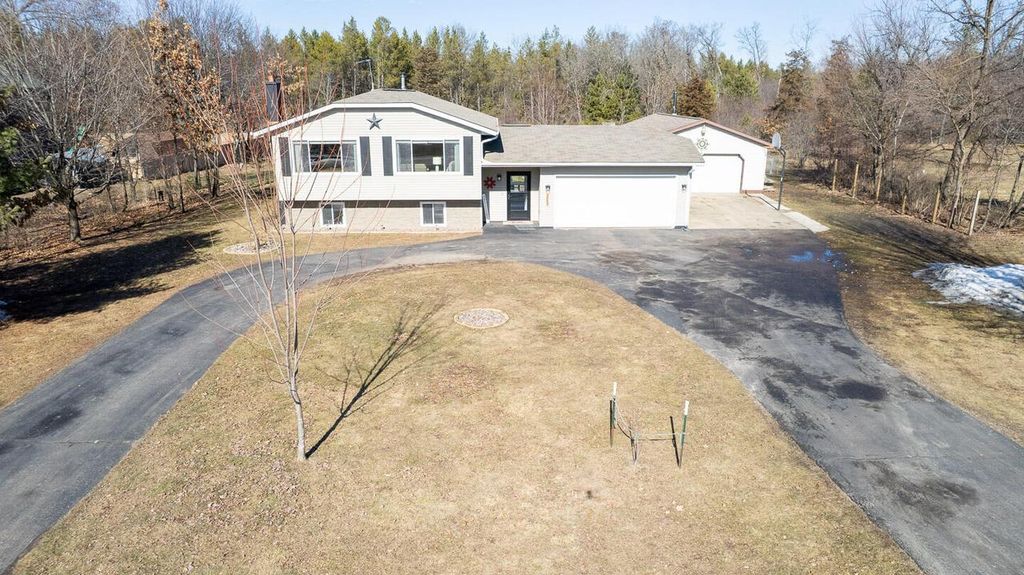 9680 Idell AVENUE, Sparta, WI 54656