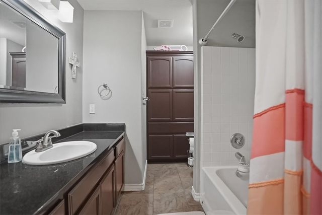 6928 Eckner Dr, Corpus Christi, TX 78414
