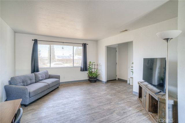 59 Flying Cloud Drive, Oroville, CA 95965