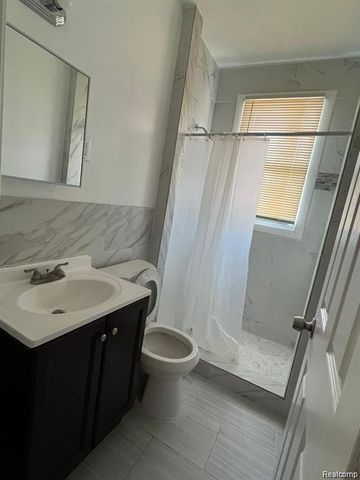 6349 Barlum Street, Detroit, MI 48210