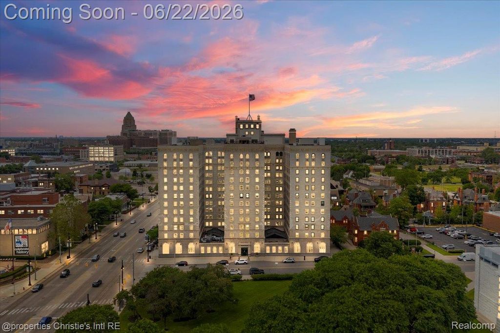 15 E Kirby Street 815, Detroit, MI 48202
