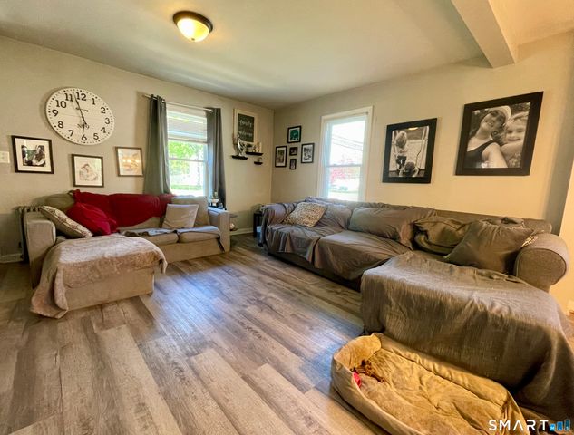 16 Brainard Road, Enfield, CT 06082