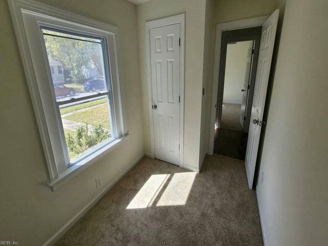 717 Harway AVE, Chesapeake, VA 23325