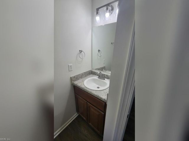 717 Harway AVE, Chesapeake, VA 23325