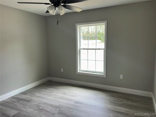 9548 N Sandree Drive, Dunnellon, FL 34434
