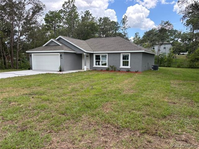 9548 N Sandree Drive, Dunnellon, FL 34434