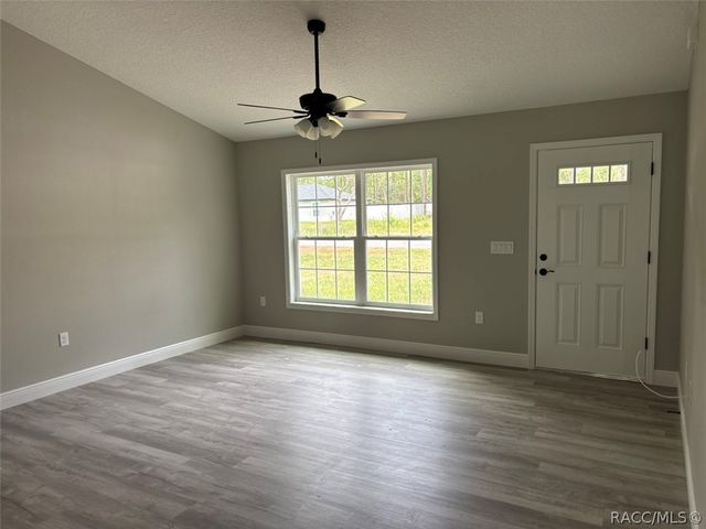 9548 N Sandree Drive, Dunnellon, FL 34434