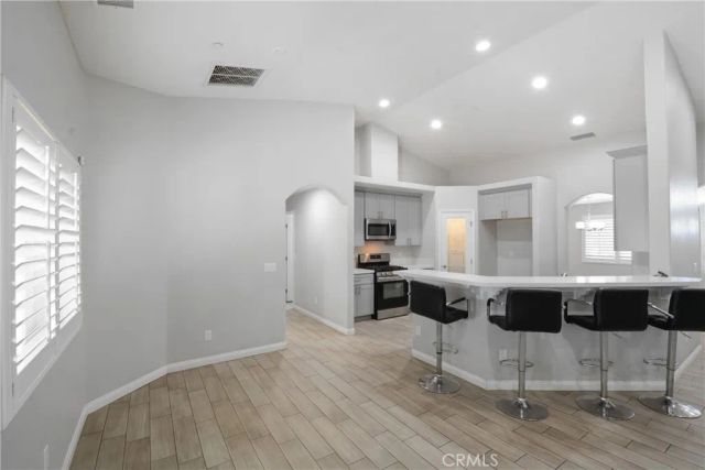 8214 10th, Hesperia, CA 92345