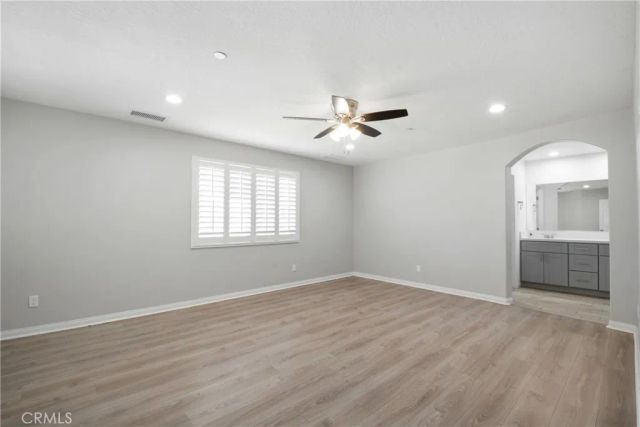 8214 10th, Hesperia, CA 92345