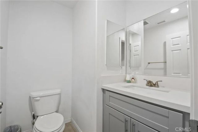 8214 10th, Hesperia, CA 92345