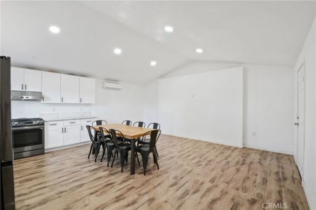 8214 10th, Hesperia, CA 92345