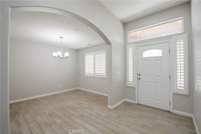 8214 10th, Hesperia, CA 92345