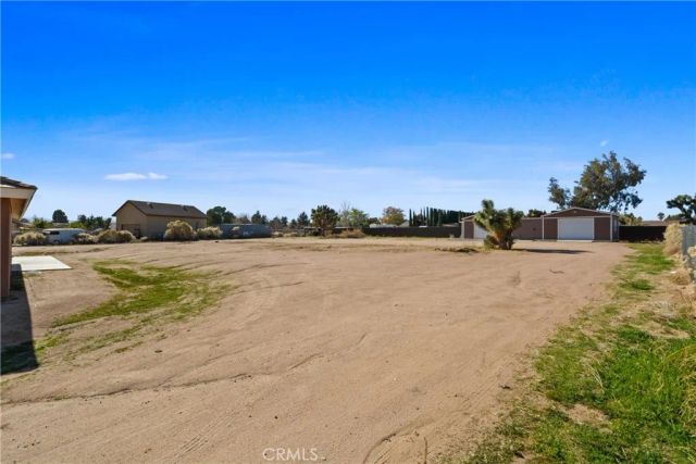 8214 10th, Hesperia, CA 92345