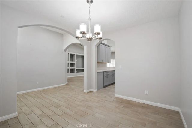 8214 10th, Hesperia, CA 92345