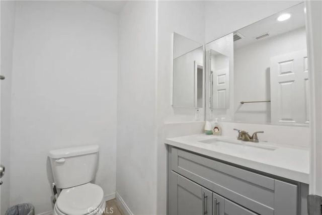 8214 10th, Hesperia, CA 92345