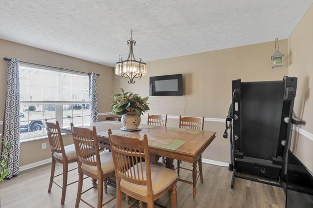 2415 Angelfire Drive, Grove City, OH 43123