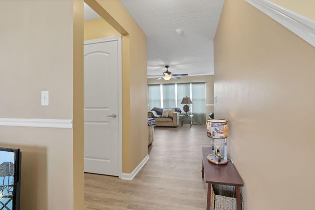 2415 Angelfire Drive, Grove City, OH 43123