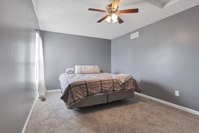 2415 Angelfire Drive, Grove City, OH 43123