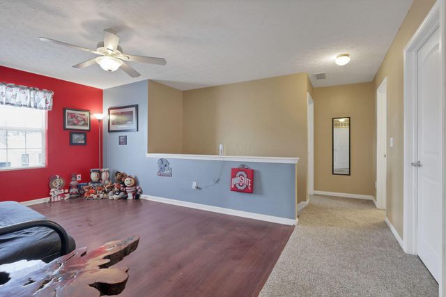 2415 Angelfire Drive, Grove City, OH 43123