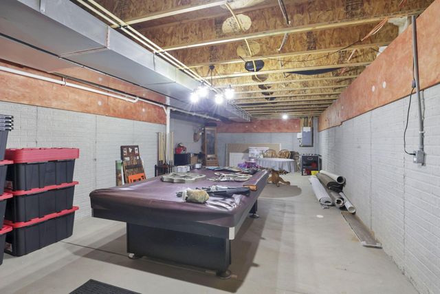 2415 Angelfire Drive, Grove City, OH 43123