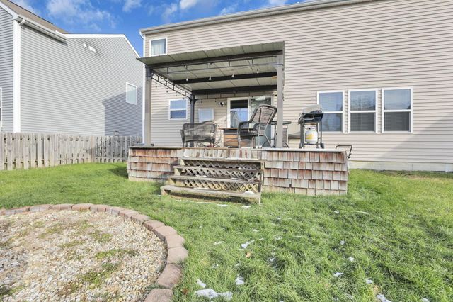 2415 Angelfire Drive, Grove City, OH 43123