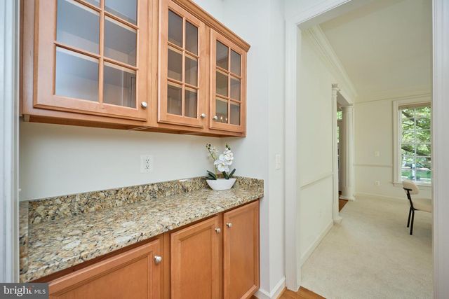 6910 BITTERROOT CT, Gainesville, VA 20155