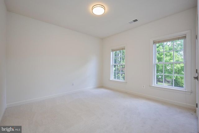 6910 BITTERROOT CT, Gainesville, VA 20155