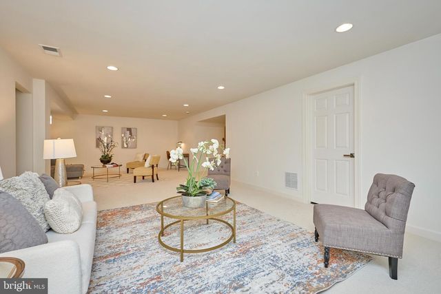 6910 BITTERROOT CT, Gainesville, VA 20155