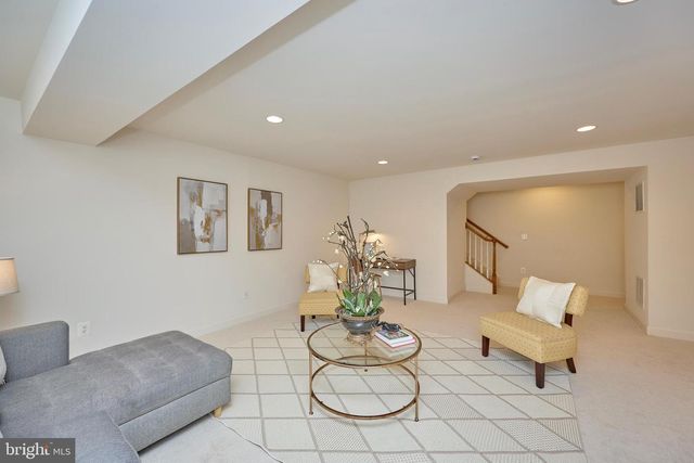 6910 BITTERROOT CT, Gainesville, VA 20155