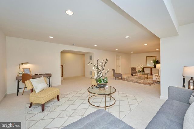 6910 BITTERROOT CT, Gainesville, VA 20155