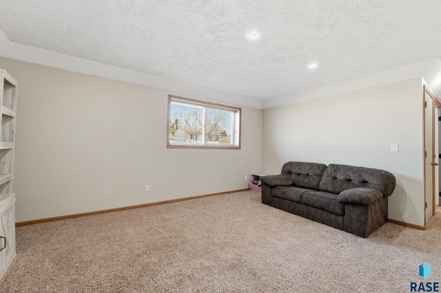 4425 W Mesa Pass Pass, Sioux Falls, SD 57106