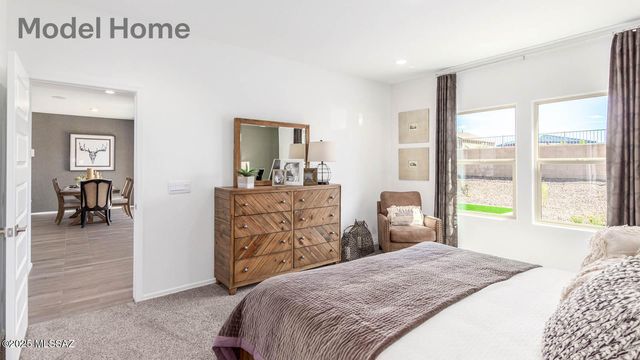 1063 S Chatfield Avenue, Vail, AZ 85641