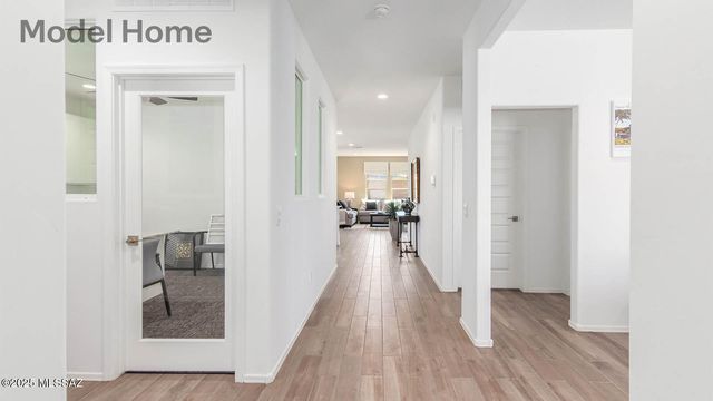 1063 S Chatfield Avenue, Vail, AZ 85641