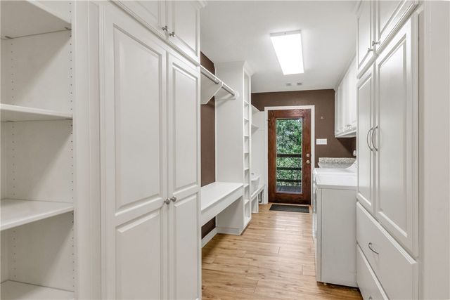 9997 Calhoun Road, Bryan, TX 77808