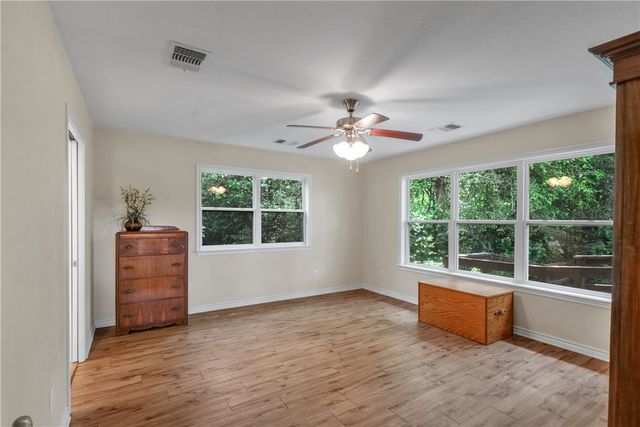 9997 Calhoun Road, Bryan, TX 77808