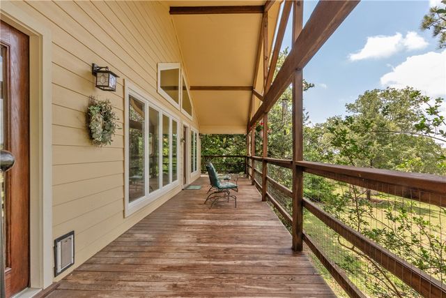 9997 Calhoun Road, Bryan, TX 77808