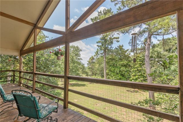 9997 Calhoun Road, Bryan, TX 77808