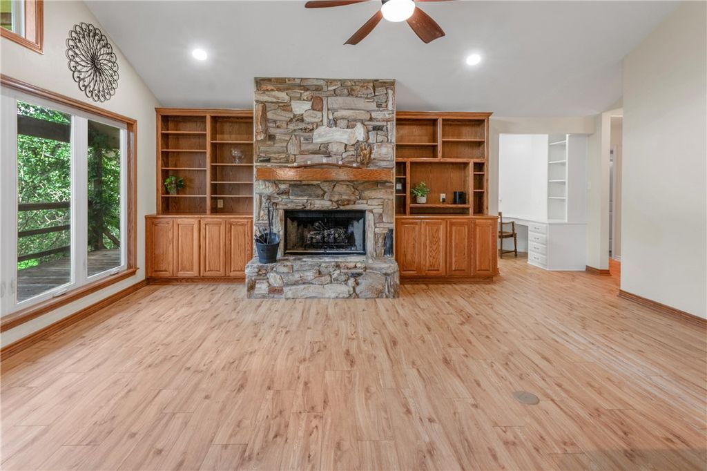 9997 Calhoun Road, Bryan, TX 77808 — photo 4