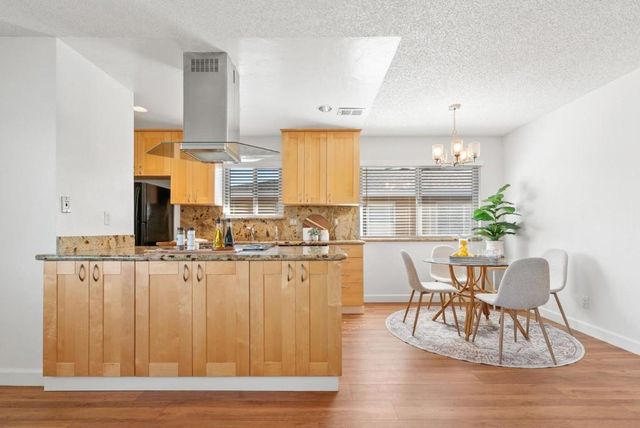 4465 Diamond Street 4, Capitola, CA 95010