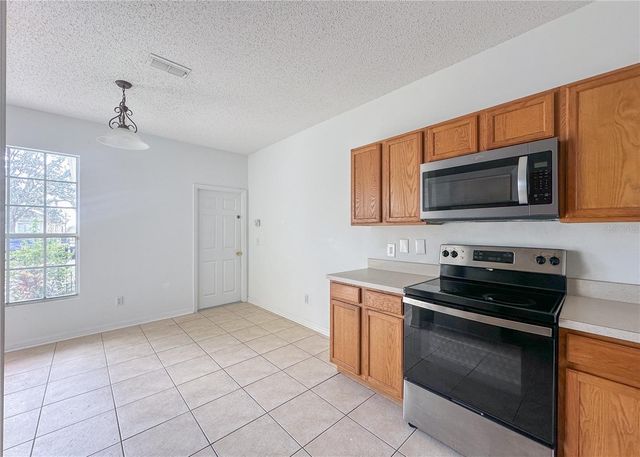 402 SUNSET VIEW DRIVE, Davenport, FL 33837