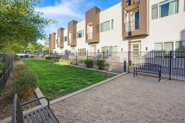 5151 N 13th Place Unit 5, Phoenix, AZ 85014