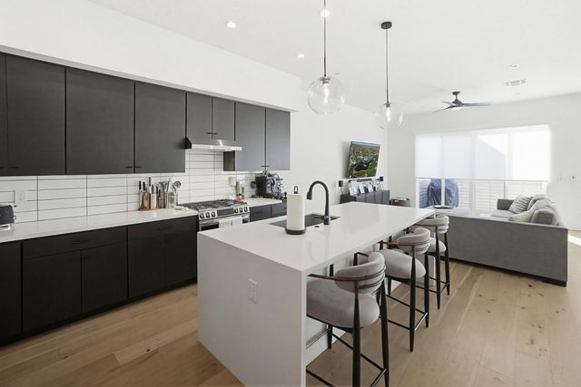 5151 N 13th Place Unit 5, Phoenix, AZ 85014