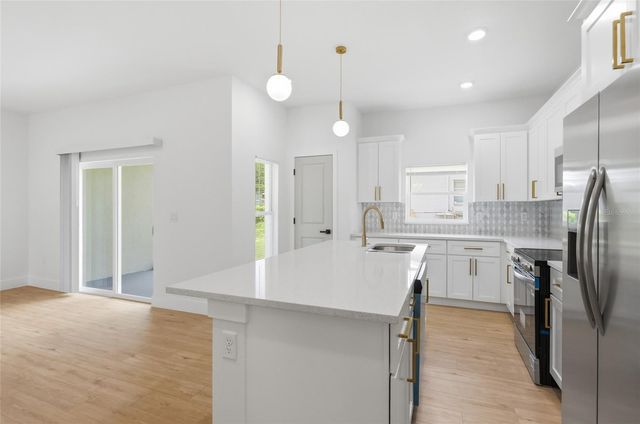 5201 ASHWOOD PLACE, Orlando, FL 32808