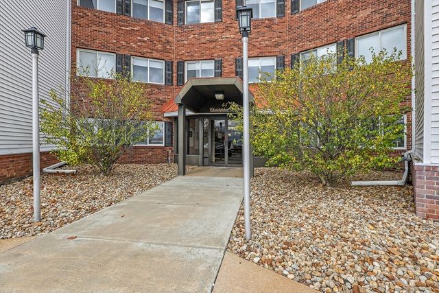 45 Christopher Drive 314, Methuen, MA 01844