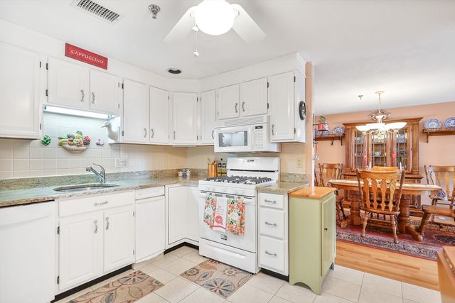 45 Christopher Drive 314, Methuen, MA 01844